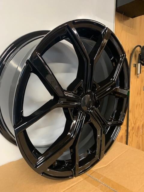 17" Velgen Faro look 5x100 NIEUW VW Polo SEAT SKODA, Auto-onderdelen, Banden en Velgen, 215 mm, Velg(en), Nieuw, 17 inch