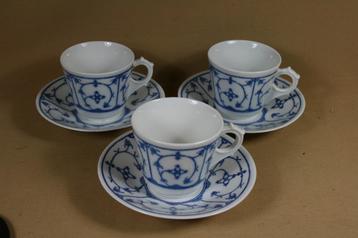 Kop en schotel decor Blau Saks beschikbaar voor biedingen