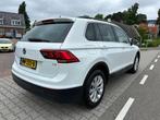 Volkswagen Tiguan 1.4 TSI Comfortline, Navi, Cruisecontrol,, Voorwielaandrijving, 4 cilinders, Met garantie (alle), Wit