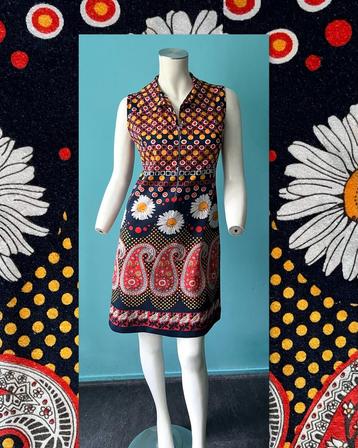 Vintage originele jaren 70 jurk donkerblauw/rood maat 38 beschikbaar voor biedingen