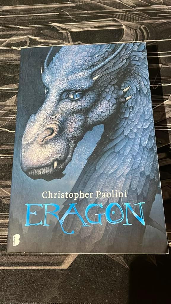 Christopher Paolini - Eragon, Boeken, Fantasy, Zo goed als nieuw, Ophalen of Verzenden