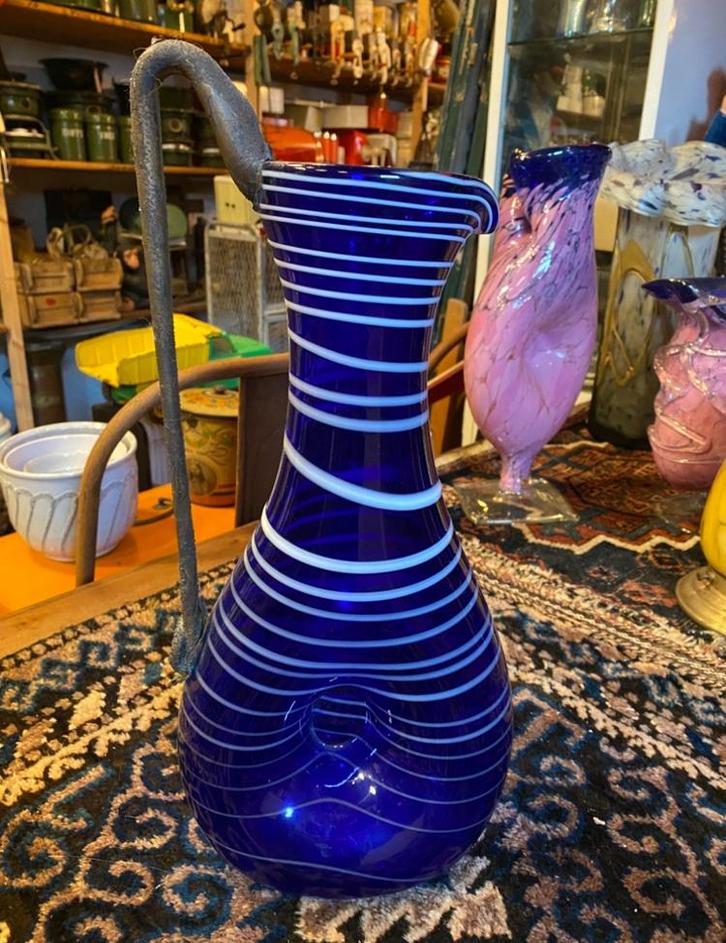Glass kobaltblauwe vaas. Uniek, Antiek en Kunst, Antiek | Vazen, Ophalen of Verzenden