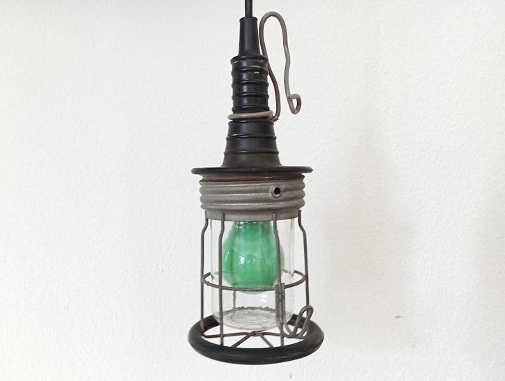 Oude looplamp als vintage hanglamp, Huis en Inrichting, Lampen | Hanglampen, Gebruikt, Minder dan 50 cm, Glas, Kunststof, Metaal