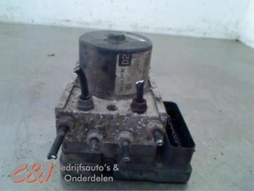 ABS Pomp van een Volkswagen Caddy beschikbaar voor biedingen