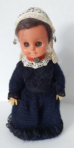 Pop in klederdracht, Verzamelen, Poppen, Ophalen, Zo goed als nieuw, Pop