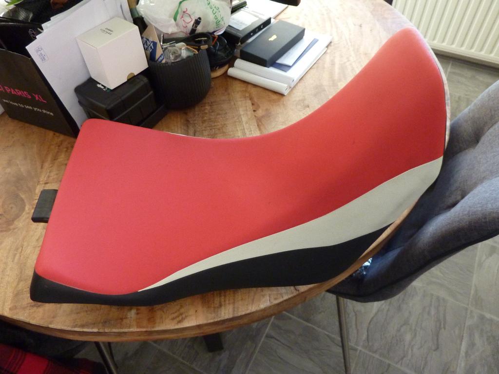 TK Zadel 2cm lager CRF1000, Ophalen of Verzenden, Gebruikt