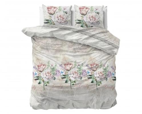 Dekbedovertrek 140x200/220 Lovely Flower beige, Huis en Inrichting, Slaapkamer | Beddengoed, Nieuw, Dekbedovertrek, Eenpersoons