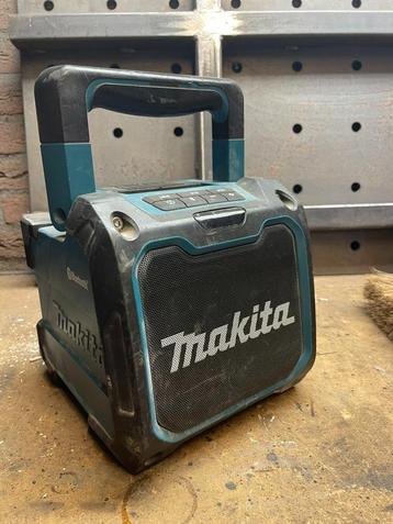 Makita Bluetooth speaker DMR200  beschikbaar voor biedingen