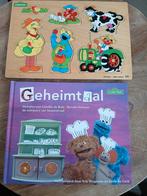 Sesamstraat Boek & Puzzel, 2 tot 4 jaar, Gebruikt, Ophalen of Verzenden, Van hout