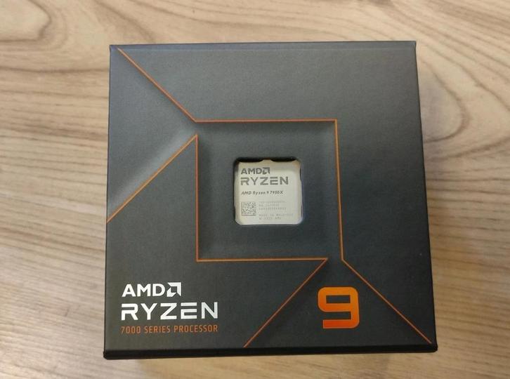 AMD Ryzen 9 7950X - Nieuwstaat!, Computers en Software, Processors, Zo goed als nieuw, 16-core, 4 Ghz of meer, Ophalen of Verzenden