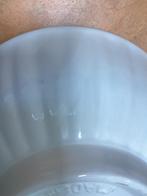 Keramieken schaal lekker groot mooi wit Italiaans ontwerp, Huis en Inrichting, Keuken | Servies, Keramiek, Ophalen of Verzenden