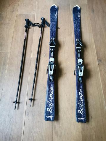 Atomic Ski Set 156cm + Stokken 115cm beschikbaar voor biedingen