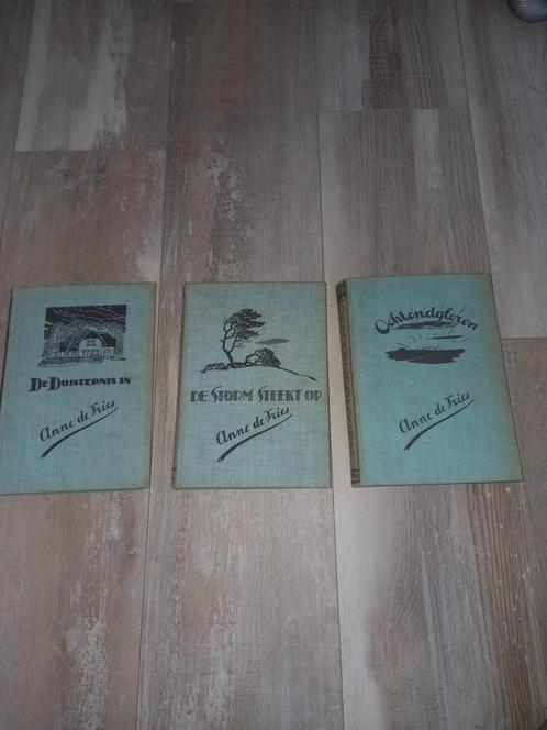 3x 1e druk Reis door de nacht van Anne de Vries., Boeken, Kinderboeken | Jeugd | 10 tot 12 jaar, Zo goed als nieuw, Ophalen of Verzenden