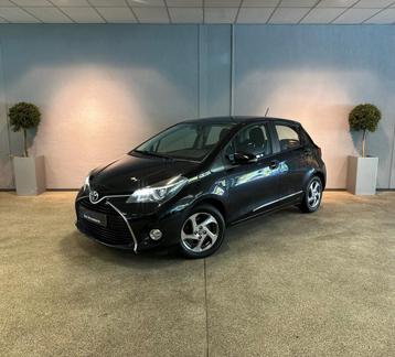 Toyota Yaris 1.5 Hybrid - Camera - Cruise - Navi - Led beschikbaar voor biedingen