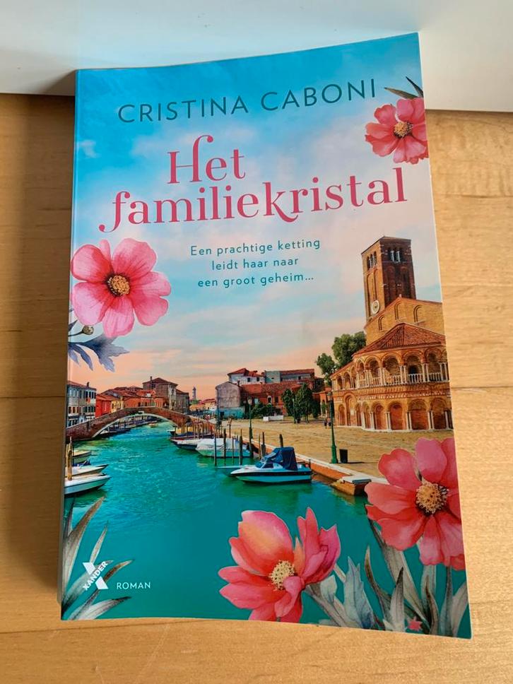 Cristina Caboni : Het familiekristal, Boeken, Romans, Zo goed als nieuw, Europa overig, Ophalen of Verzenden