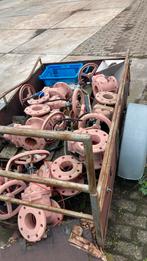 Avk afsluiters dn 100, Doe-het-zelf en Verbouw, Buizen en Afvoer, Ophalen, Zo goed als nieuw