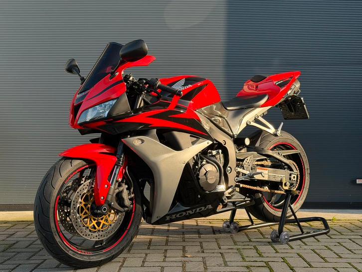 Honda CBR600RR, Motoren, Motoren | Honda, Bedrijf, meer dan 35 kW, 4 cilinders, Motorrijbewijs A, Ophalen