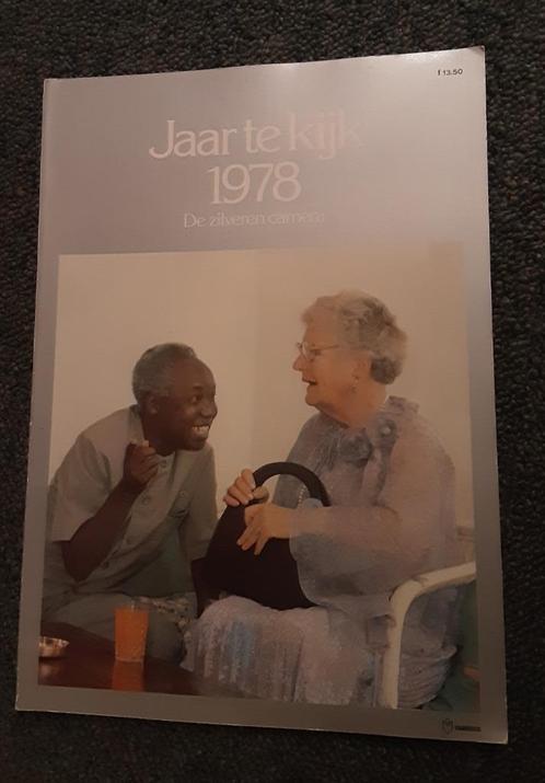 boek Jaar te kijk 1978 (zilveren camera) zwart-wit foto's, Boeken, Kunst en Cultuur | Fotografie en Design, Gelezen, Ophalen of Verzenden