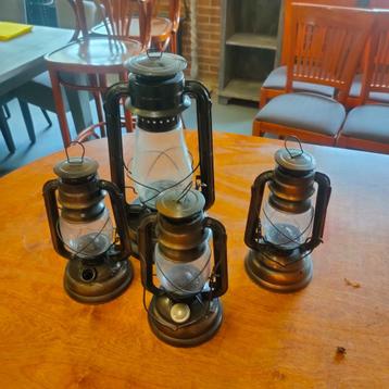 Olie lampen decoratief beschikbaar voor biedingen