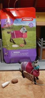 Schleich veulen met bal, Ophalen of Verzenden, Zo goed als nieuw