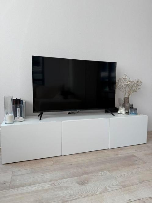 TV stand 180 cm - IKEA besta- glossy white, Huis en Inrichting, Kasten | Televisiemeubels, Zo goed als nieuw, Minder dan 100 cm