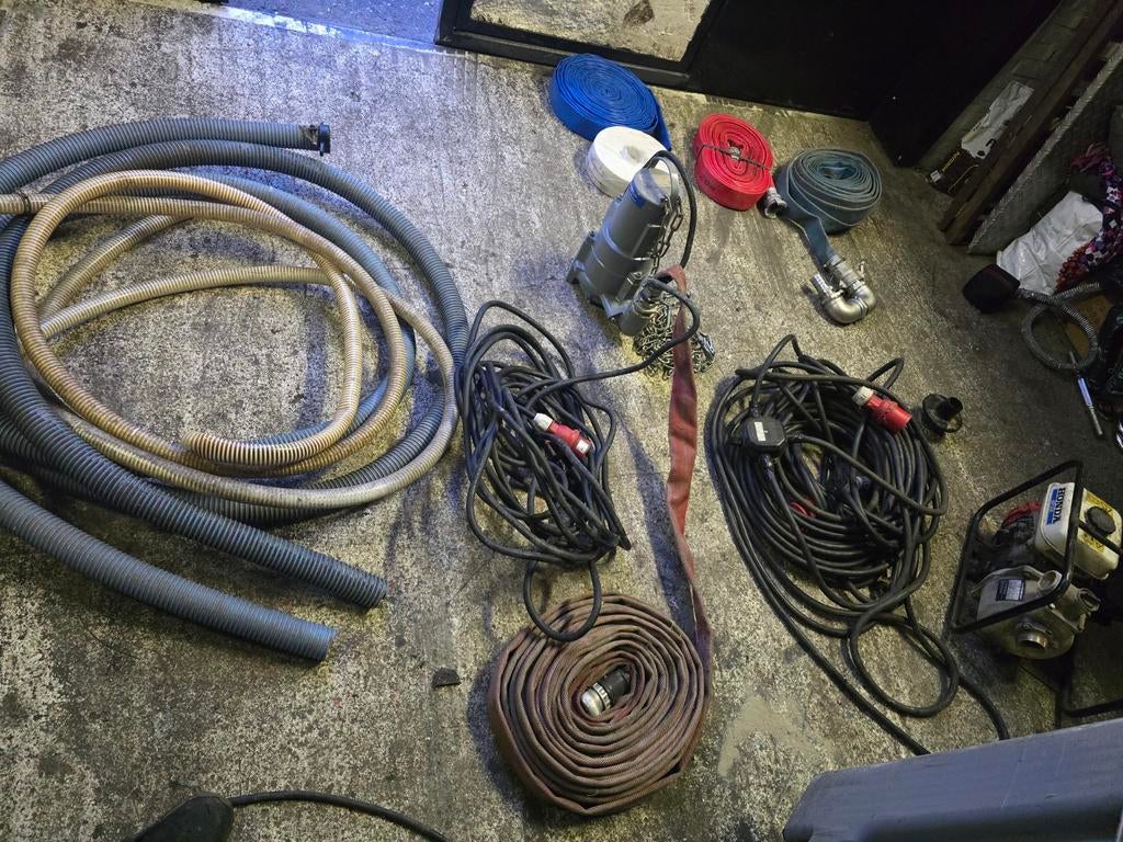 Zware vuilwaterpomp zgan, Ophalen of Verzenden, Zo goed als nieuw