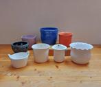 8 Bloempotten 4 wit 4 kleur in verschillende formaten, Rond, Ophalen of Verzenden, Zo goed als nieuw, Aardewerk