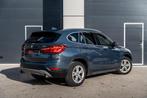 BMW X1 sDrive20i Centennial Executive Stoelverw € 15.450,0, Auto's, 1998 cc, Stof, Lichtsensor, Origineel Nederlands