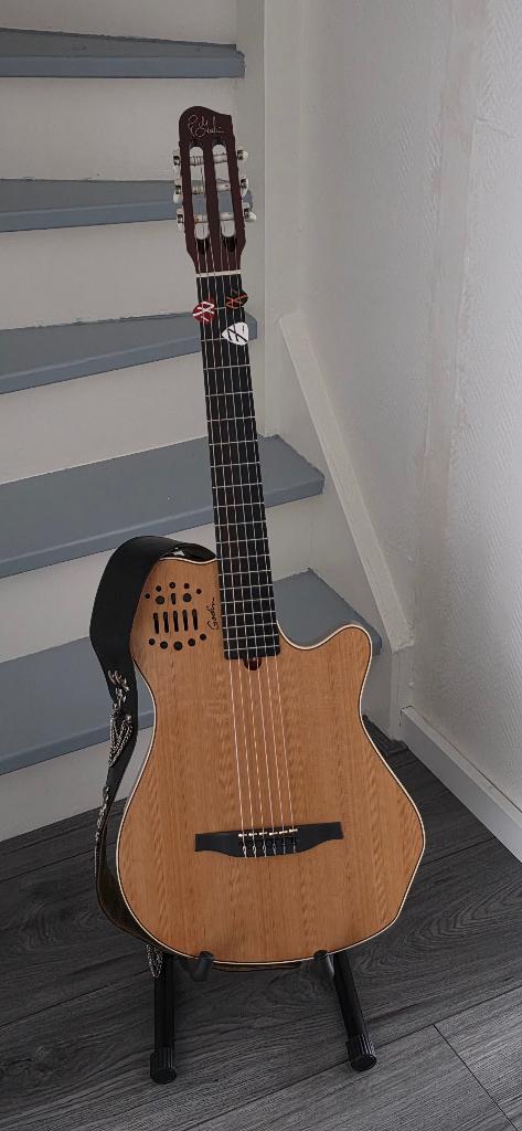 Godin Multiac Grand Concert SA - Nieuwstaat!, Muziek en Instrumenten, Snaarinstrumenten | Gitaren | Akoestisch, Zo goed als nieuw