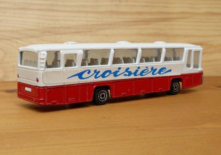 Majorette Neoplan touringcar bus croisière.1/87., Hobby en Vrije tijd, Modelauto's | 1:87, Zo goed als nieuw, Bus of Vrachtwagen