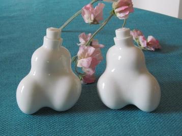 Porcelain Oil & Vinegar Dispensers Egg Schaped Wysiwyg beschikbaar voor biedingen
