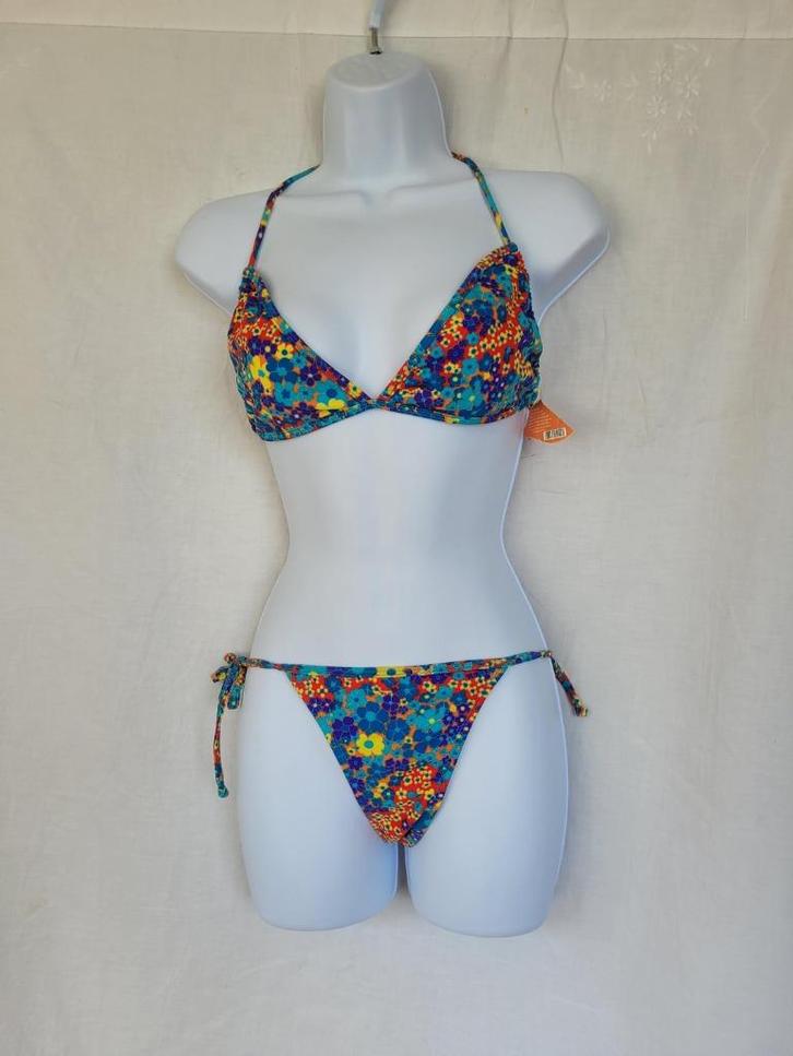 Mooie NIEUWE bloemetjes bikini mt M merk Marisa, Kleding | Dames, Badmode en Zwemkleding, Nieuw, Bikini, Ophalen of Verzenden