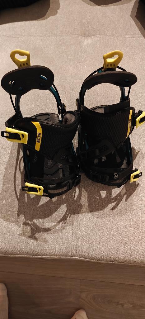 Flow hybrid snowboard bindingen, Sport en Fitness, Snowboarden, Zo goed als nieuw, Bindingen, Ophalen of Verzenden