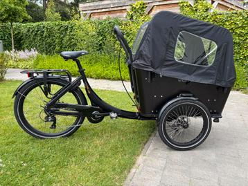 Vogue Superior 3 elektrische bakfiets zwart beschikbaar voor biedingen