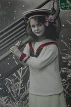frankrijk 1910 meisje matrozenpakje slee sneeuwvlokken, Verzamelen, Ansichtkaarten | Themakaarten, Gelopen, Overige thema's, Ophalen