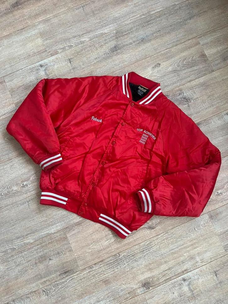 Vintage varsity jacket, Kleding | Heren, Jassen | Winter, Zo goed als nieuw, Maat 52/54 (L), Rood, Ophalen of Verzenden