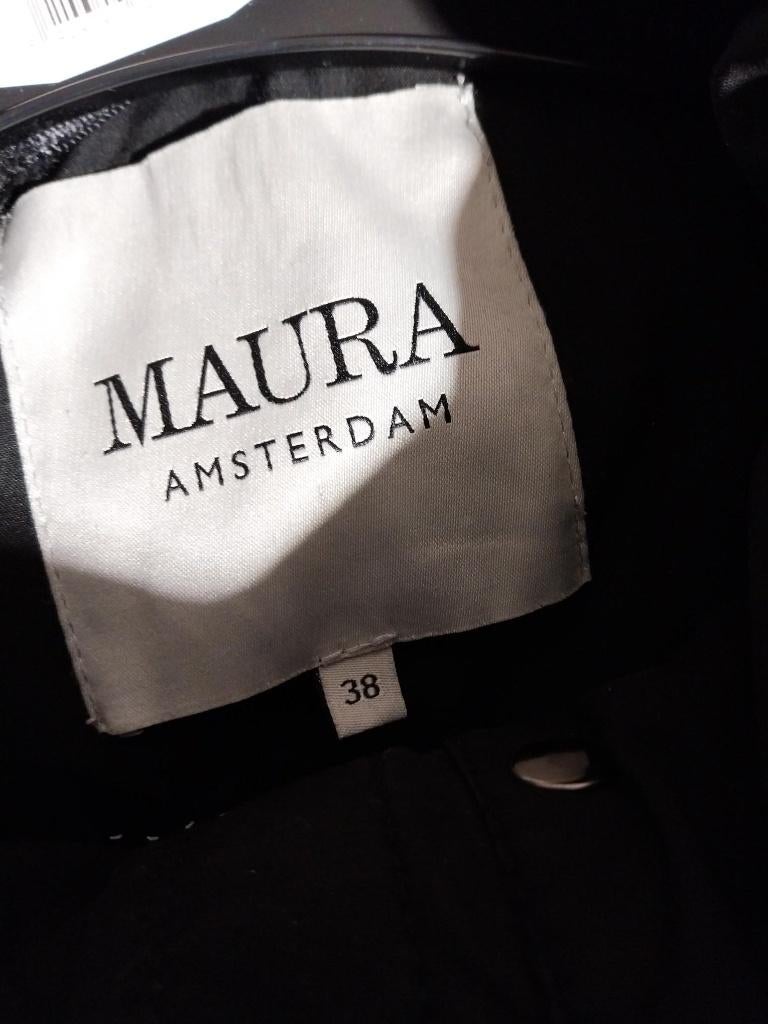 maura winterjas, Maat 38/40 (M), Zwart, Ophalen of Verzenden, Gedragen