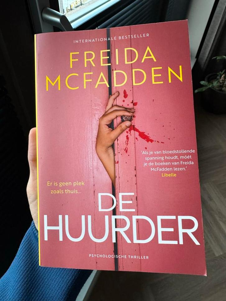 De Huurder - Freida McFadden, Boeken, Thrillers, Zo goed als nieuw, Nederland, Ophalen