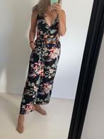 Jumpsuit Only 36 zwart roze rood groen bloemen bladeren prin, Kleding | Dames, Jumpsuits, Ophalen of Verzenden, Zo goed als nieuw