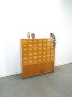 Oude houten ladekast met uitschuifbare planken vintage, Gebruikt, 100 tot 150 cm, 5 laden of meer, Vintage industriële oude houten ladekast