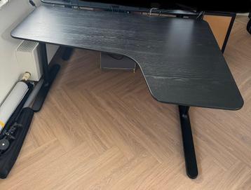 IKEA Bekant hoekbureau (rechts) zwart 160x110cm - afbeelding 1