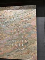 Nieuw Qlocktwo Earth Glintscape Woordklok Design Klok 90, Wandklok, Nieuw, Ophalen of Verzenden, Qlocktwo