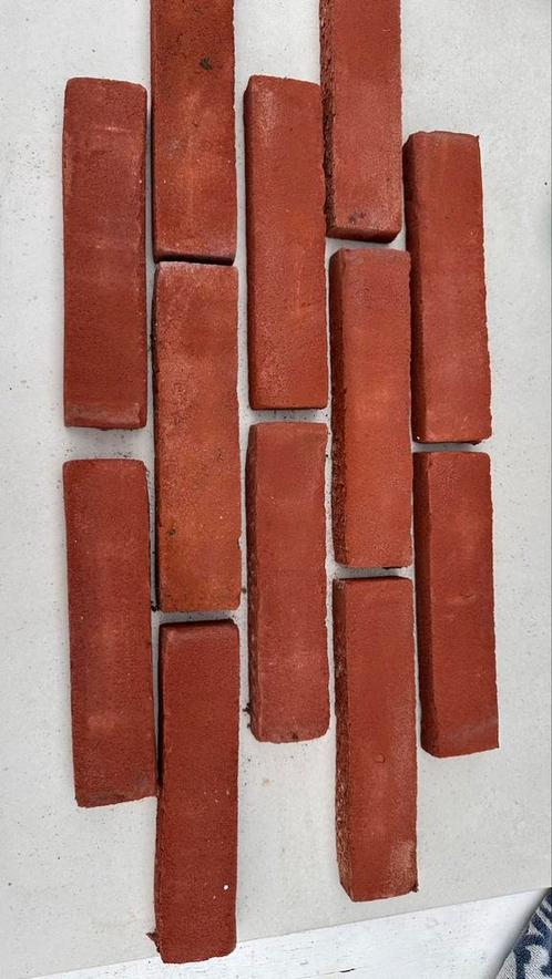 Partijen. Steenstrips rood. Vanaf 0,11 ct wf per strip ., Doe-het-zelf en Verbouw, Tegels, Zo goed als nieuw, Wandtegels, Keramiek