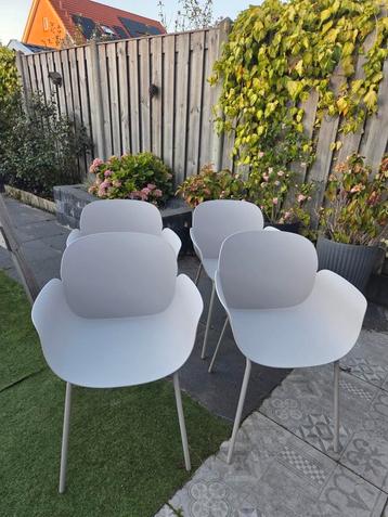 Kuipstoelen 4 stuks licht grijs/taupe beschikbaar voor biedingen