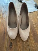 Dames schoen maat 37, Sport en Fitness, Turnen, Maat 36 t/m 42, Ophalen of Verzenden, Zo goed als nieuw, Turnschoenen