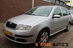 Skoda Fabia Combi 1.4-16V Spirit+, Airco, elektrische ramen,, Auto's, Skoda, Voorwielaandrijving, Gebruikt, Zwart, 4 cilinders