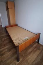 Simpel bed, 90 cm, Gebruikt, Eenpersoons, Bruin
