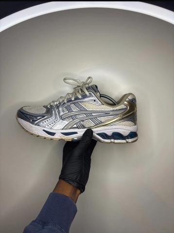 ASICS gel kayano 14 cream pure authentic beschikbaar voor biedingen
