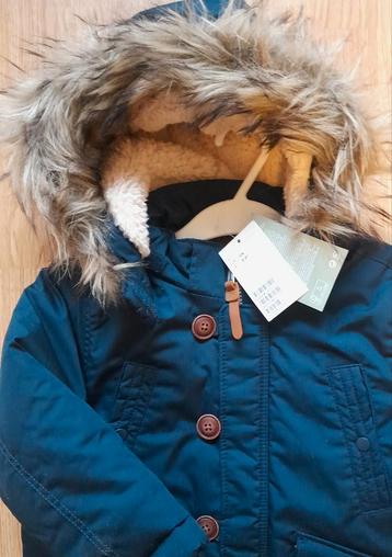 Winterjas jongen NIEUW donkerblauw maat 98 / 104 beschikbaar voor biedingen