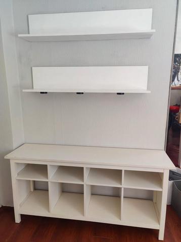 Dressoir met planken erboven gratis  beschikbaar voor biedingen